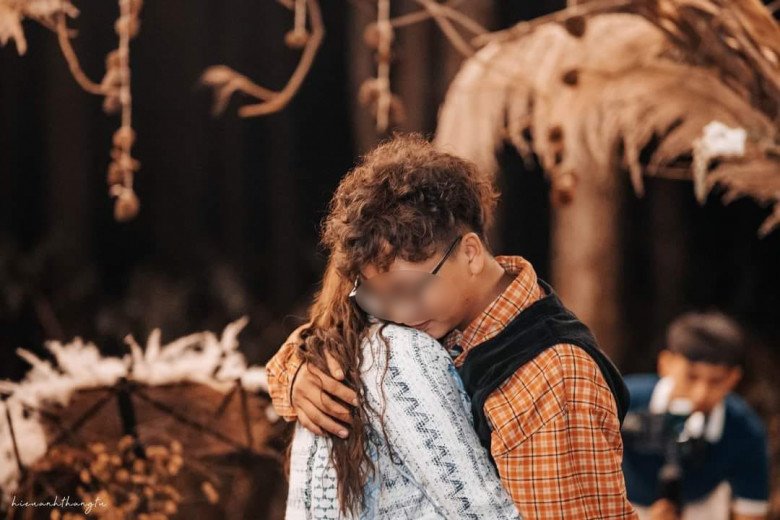 Đám cưới tại Đà Lạt của “tiểu thư siêu lừa đảo”: Quen 2 tháng gửi que thử thai đòi cưới, mua chó đến giờ vẫn nợ tiền - 6