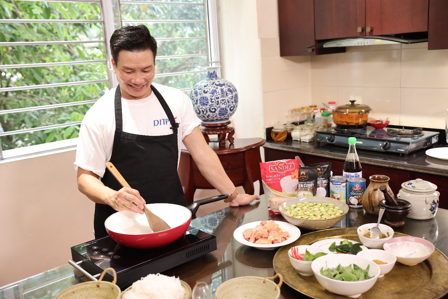 Món ngon dễ làm chuẩn Thái Lan với các sản phẩm Thái Lan có sẵn trên siêu thị Việt - 3