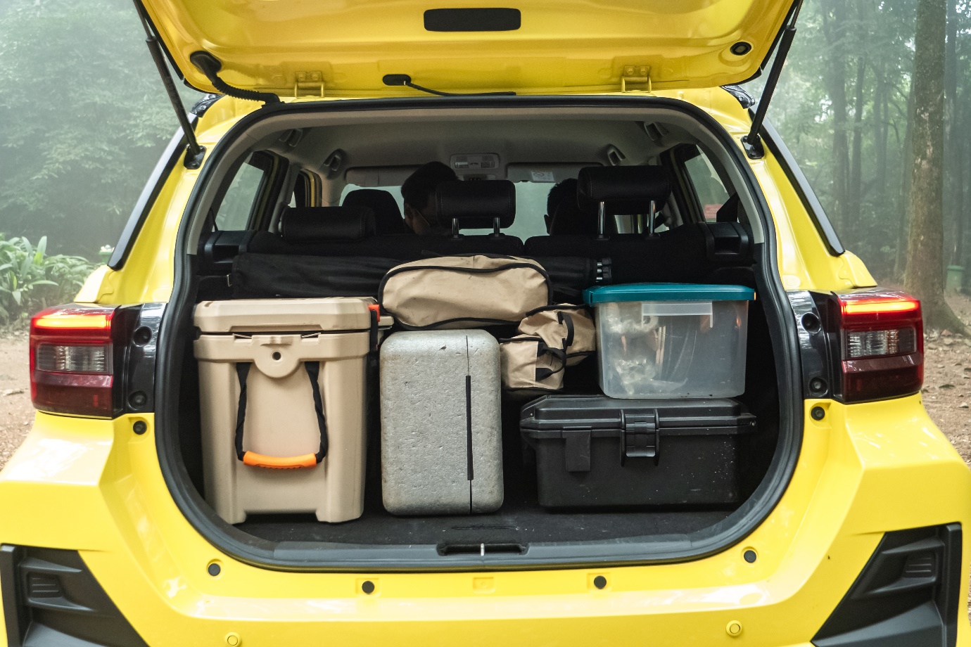 Toyota Raize - Mảnh ghép cho bức tranh lên rừng, xuống biển của giới trẻ Việt - 3