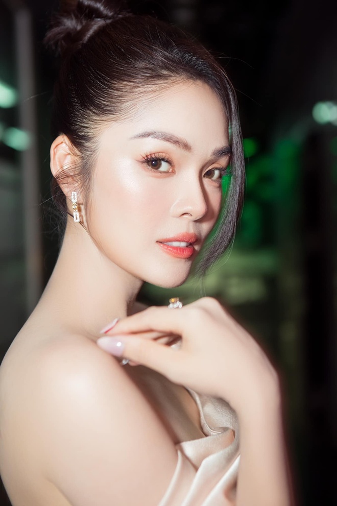 Dương Cẩm Lynh cho biết, biến cố nối tiếp biến cố đã khiến 2 năm qua của cô như địa ngục.