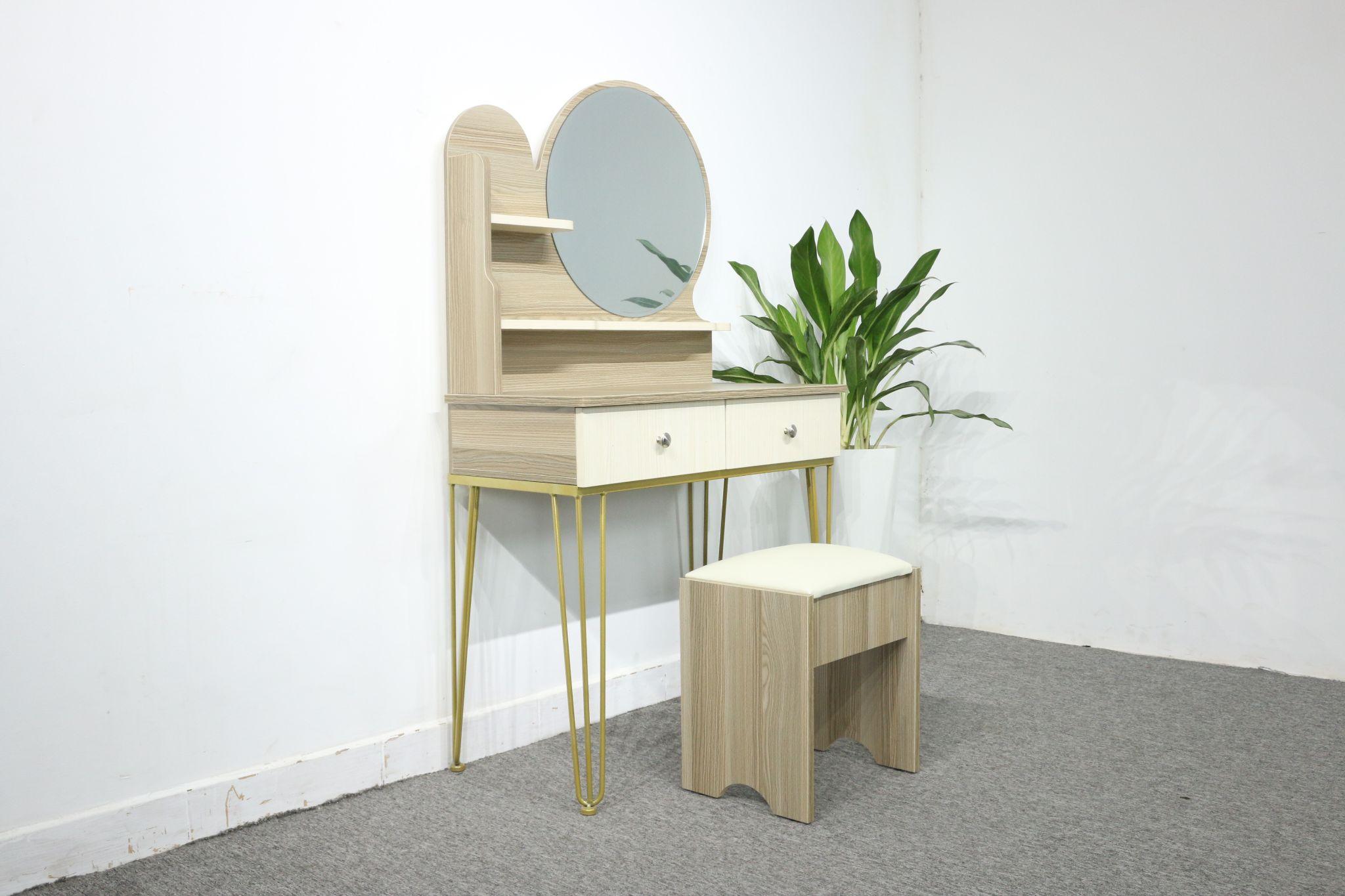 Bàn trang điểm gỗ MDF gỗ Melamine màu kem sọc chân sắt (Ảnh: Nội thất Viva)