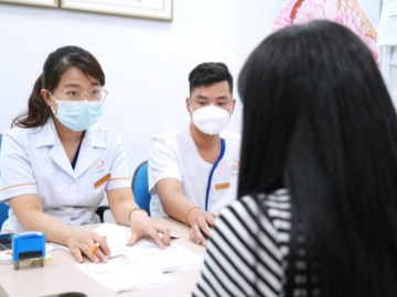 Con 12 tuổi có kinh nguyệt, 4 năm sau mẹ mới phát hiện ra điều lạ nên vội vàng cầu cứu bác sĩ