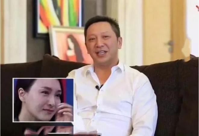 Lạc Gia Đồng được ông xã doanh nhân yêu chiều và chăm sóc.