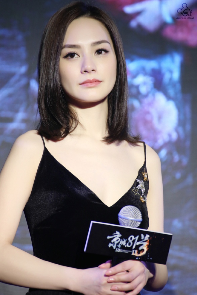 Chung Hân Đồng tiết lộ chuyện cô từng bị tạm giam tại Đức vì bị nghi ngờ phạm pháp.