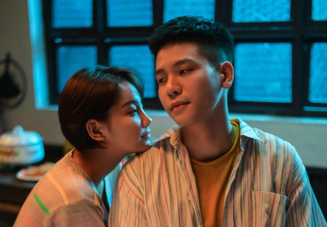 Với nhiều nỗ lực, Quân A.P chứng minh mình là một nghệ sĩ đa tài, có thể biến hóa nhiều vai trò.