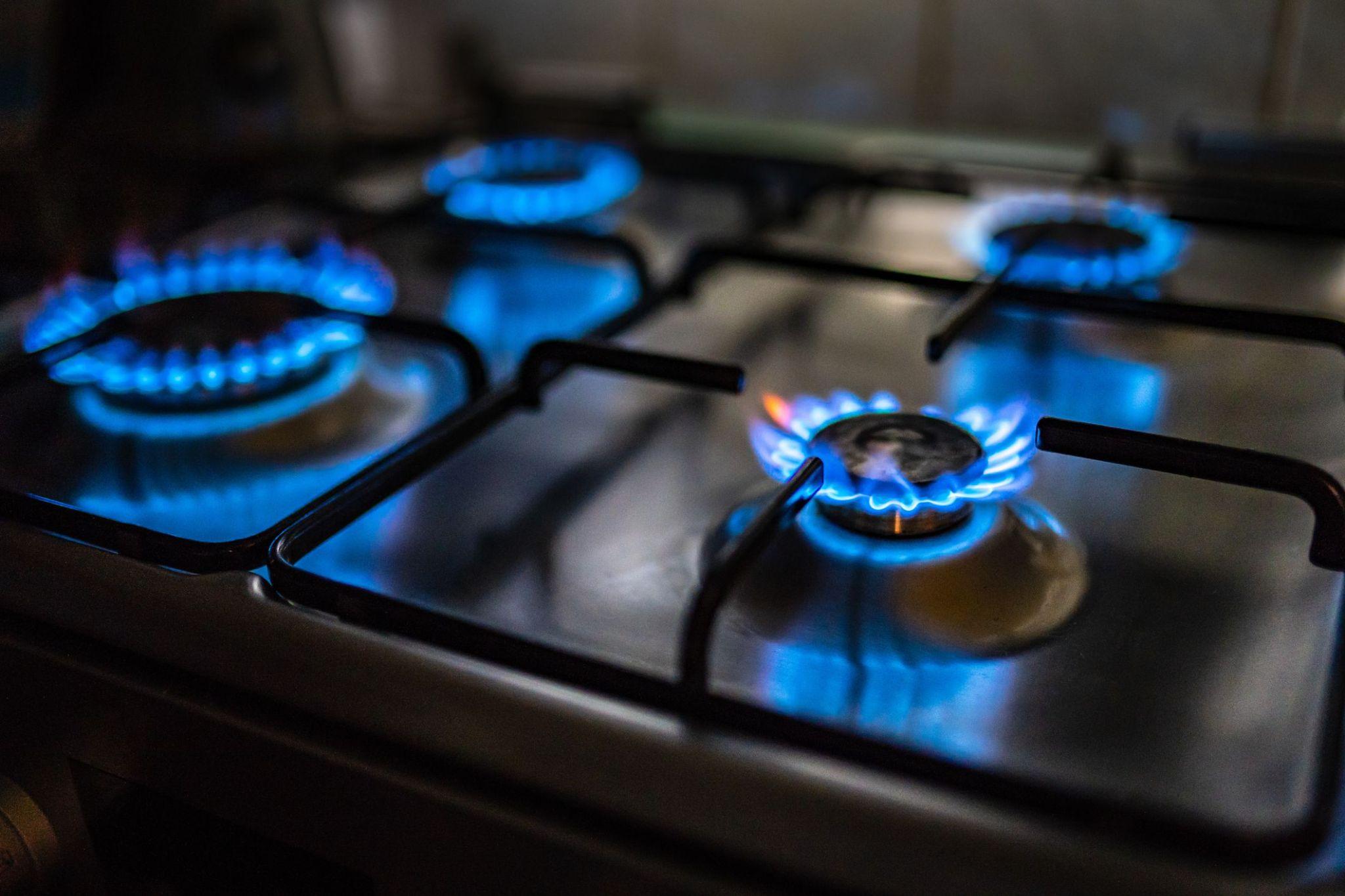 Khóa van gas trước hay sau khi tắt bếp?  Rất nhiều người dùng mắc phải những sai lầm có thể gây cháy nổ - 1