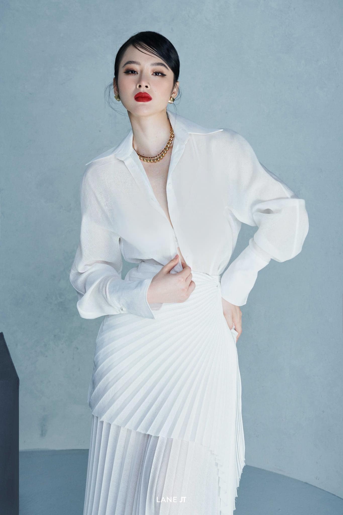 Angela Phương Trinh