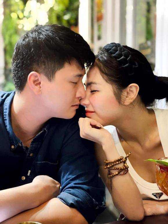 Sao Việt 24h: Lưu Hương Giang khoe nhan sắc ngọt ngào nhưng gầy hơn trước thấy rõ làm nhiều người lo lắng - 13