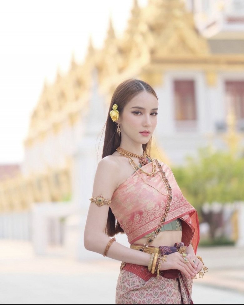 Mỹ nhân Thái Lan làm giám khảo Hoa hậu chuyển giới Việt Nam 2023 » Báo Phụ Nữ Việt Nam