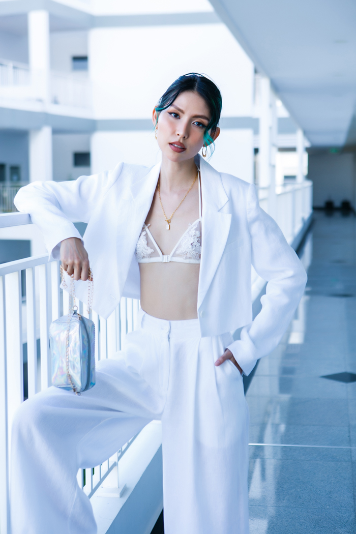 Nga Wendy, Phí Phương Anh và TyhD Thùy Dương nóng bỏng trong BST Thu 2022 của Gigi - 2