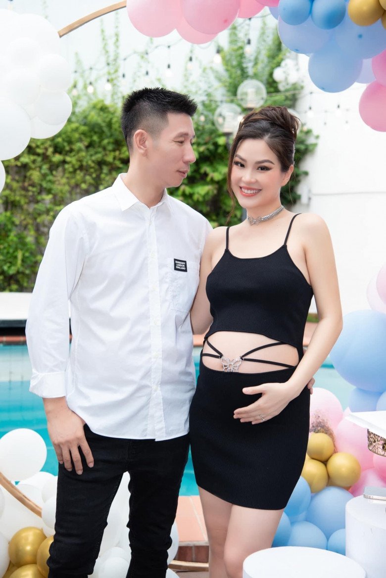 Nàng hậu đẹp nức tiếng Vĩnh Long bụng bầu tròn vo vẫn diện bikini, khoe dáng hết sức gợi cảm - 6