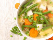 Sức khỏe - Muốn nhanh hồi phục sức khỏe, người mắc bệnh sốt xuất huyết nên ăn 7 loại thực phẩm này