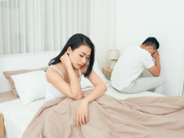 Từng “yêu vụng” ngon lành, cặp uyên ương Hà Nội gặp sự cố khó tưởng khi quan hệ không “áo mưa” sau cưới