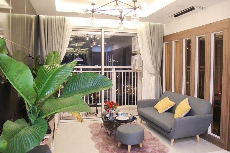 Anh có khối tài sản đắt giá.