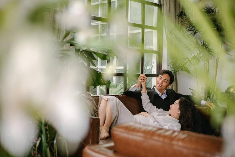 Khánh Thi mang thai lần 3: Không tránh thai vẫn bất ngờ khi “vỡ kế hoạch”, bầu 6 tháng chưa biết đẻ ở đâu - 7