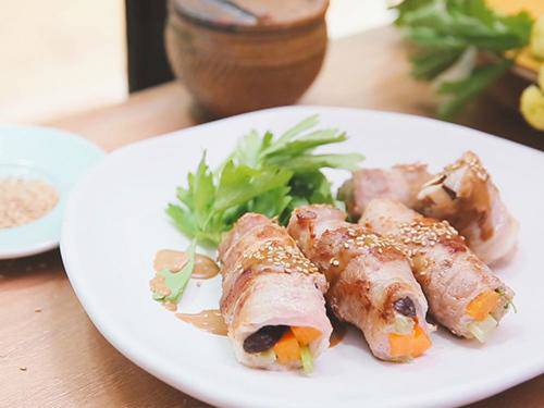 Thịt ba chỉ cuộn rau củ là món ngon từ thịt ba chỉ không thể bỏ qua