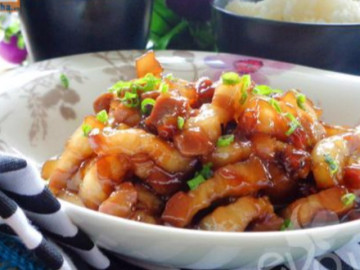 Thịt ba chỉ làm gì ngon? 8 món ngon từ thịt ba chỉ bạn không thể bỏ qua