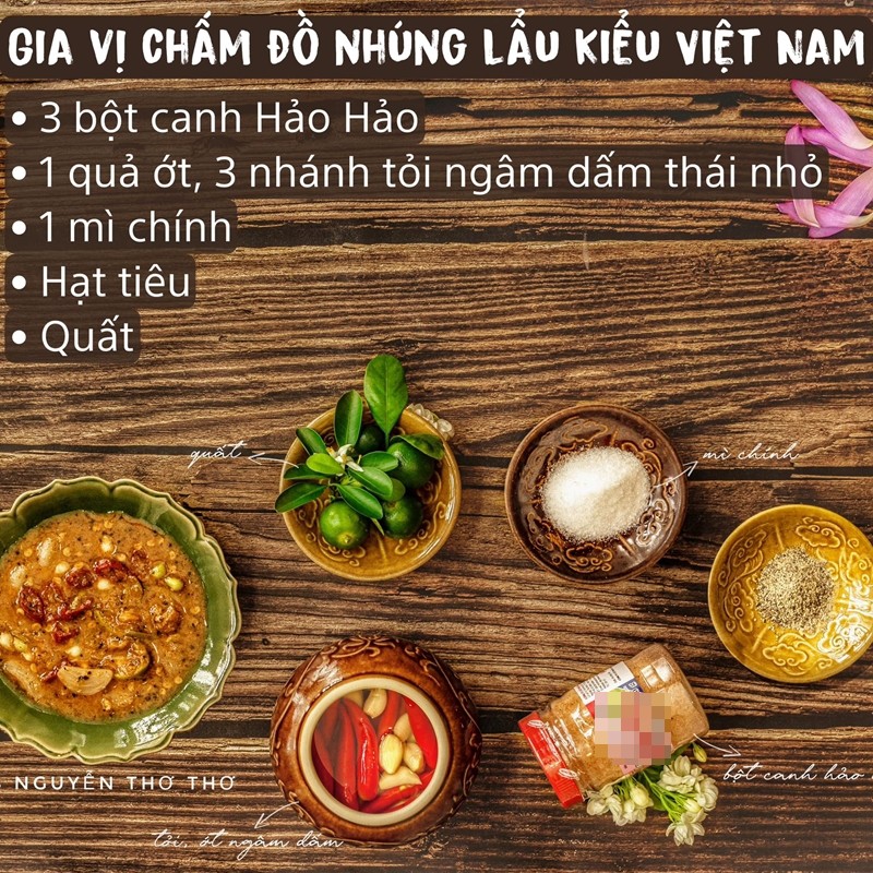 Tỉ lệ: 3 bột canh hảo hảo, 1 quả ớt, 3 nhánh tỏi ngâm dấm thái nhỏ, 1 mì chính, hạt tiêu, quất.
