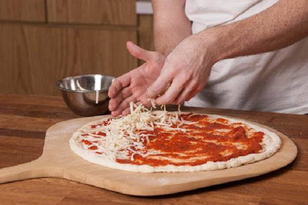 2 cách làm pizza bò tại nhà đơn giản ngon như ngoài tiệm - 10