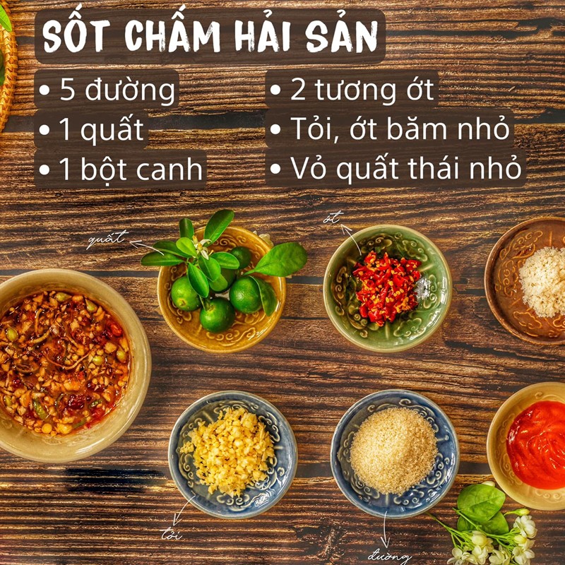 Tỉ lệ: 5 đường, 1 quất, 1 bột canh, 2 tương ớt, tỏi ớt băm nhỏ, vỏ quất thái nhỏ.
