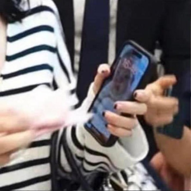 Dù khá mờ nhưng trông anh chàng này trông rất bụ bẫm.