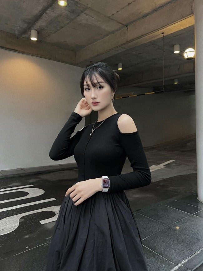 amp;#34;Tú bàamp;#34; VTV mới nổi hoá ra từng đánh ghen xé áo Phương Oanh ở Hương Vị Tình Thân, đời thực đẹp trong trẻo - 19