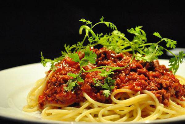 6 cách làm mì Ý (Spaghetti) sốt kem, bò bằm, phô mai ngon đúng điệu - 10