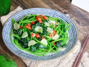 Bếp Eva - Thứ xưa vứt cho lợn ăn nay thành đặc sản giá chỉ khoảng 10k/bó, dân thành phố cực chuộng nấu kiểu này