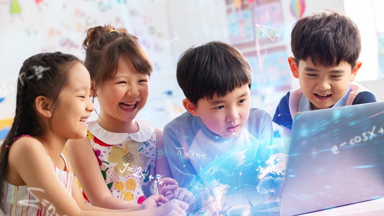 Học tiếng Anh qua Toán và Khoa học giúp trẻ trở thành công dân toàn cầu