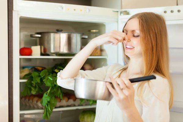 Những sai lầm nghiêm trọng khi dùng tủ lạnh, biến thực phẩm thành ‘thuốc độc’ - 2