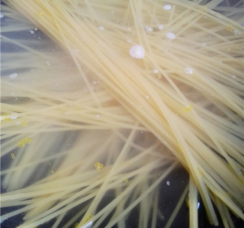 Mì Ý sốt thịt băm, món ngon cho bữa sáng - 2