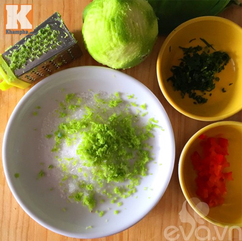 Cách pha muối chanh ớt chấm gà luộc ngon, chuẩn - 3