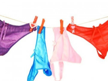 Tôi muốn phô vòng 3 gợi cảm với kiểu quần nhỏ siêu tiết kiệm vải, liệu mặc vào có hại cho cô bé?