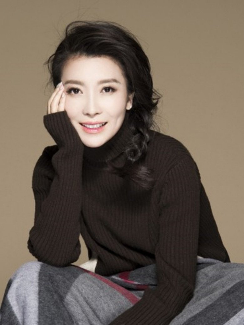 Trương Diễm Diễm có thời gian 10 năm nghỉ đóng phim vì kết hôn, sinh con.