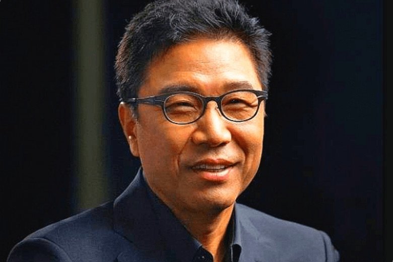 Khi ông Lee Soo Man rời đi sau tranh chấp với lãnh đạo cấp cao, Kim Min Jong cũng nối gót người đàn ông này.