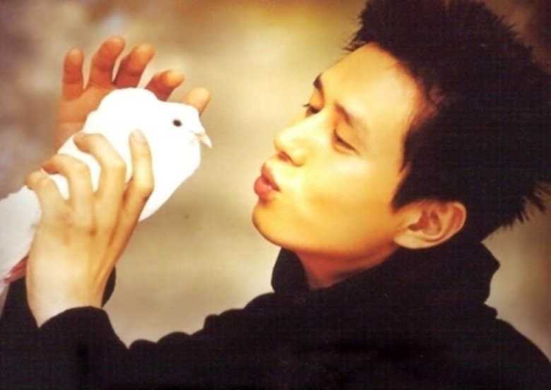 Kim Min Jong không chỉ đẹp trai mà còn có tài năng diễn xuất.