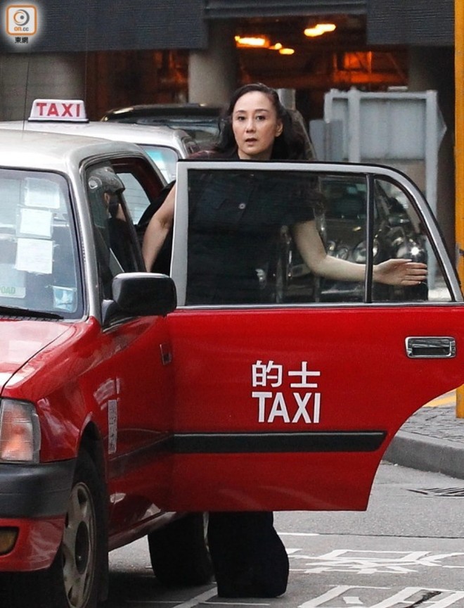 Nhan sắc của Lợi Trí không có nhiều sự thay đổi vì bà bảo dưỡng nhan sắc khá tốt.