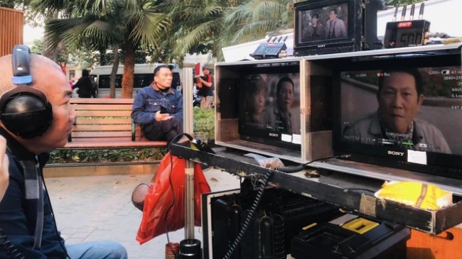 Người đứng sau hàng chục phim Việt gây sốt VTV: Từng bê tha sau cú ngã đầu đời, đưa về trăm tỷ quảng cáo - 11