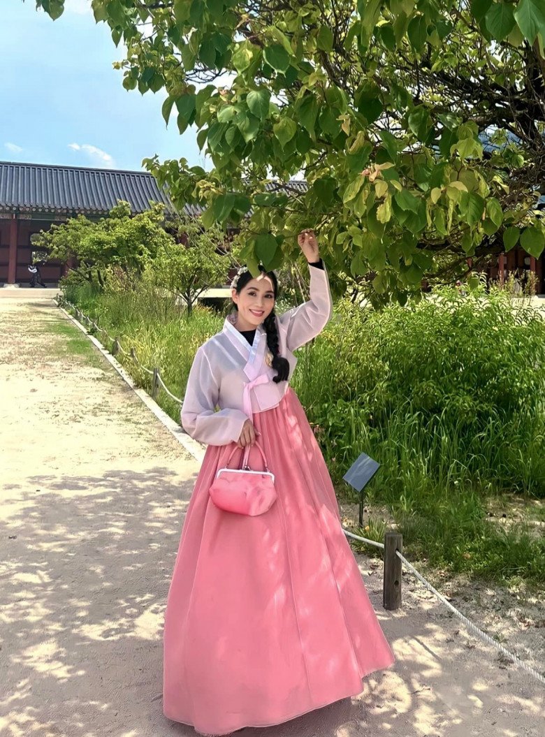 Tìm hiểu về trang phục Hanbok cưới truyền thống Hàn Quốc