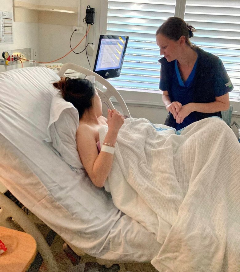 View - Mẹ Việt đi đẻ 5 ngày ở Úc hết 273 triệu đồng, đầu giường sản phụ luôn có nút đỏ, trục trặc sẽ kích hoạt toàn viện