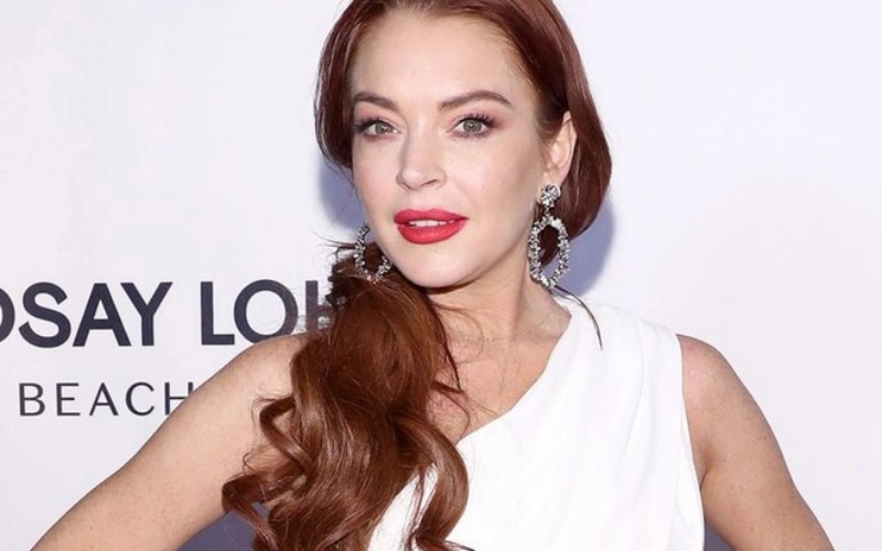 Tin vui mang thai lần đầu tiên được Lindsay Lohan công bố là vào tháng 3 vừa rồi. Nữ diễn viên chia sẻ với báo chí: "Chúng tôi rất may mắn và vui mừng".
