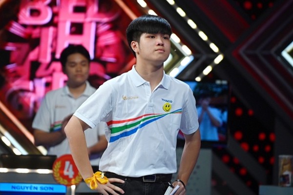 Nguyên Vũ nhiều năm liền là học sinh xuất sắc ở trường với nhiều thành tích đáng ngưỡng mộ.