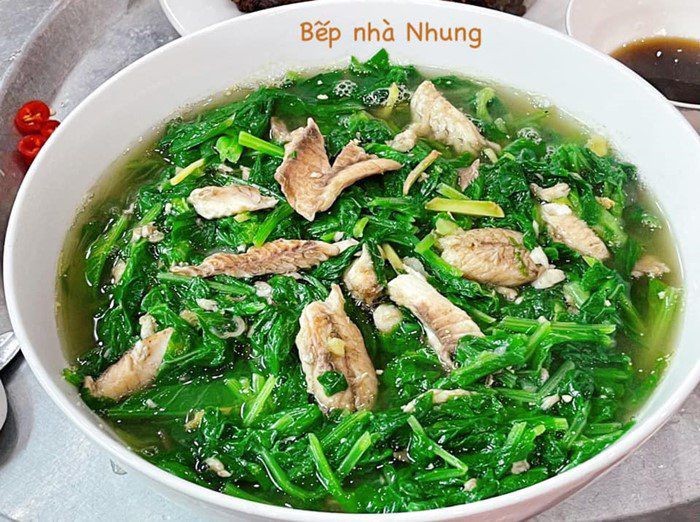 Loại cá bé bằng vài ngón tay xưa bị chê lắm xương chỉ người nghèo mới ăn giờ là đặc sản ai cũng thích, giá 110.000/kg nấu đủ món ngon - 1