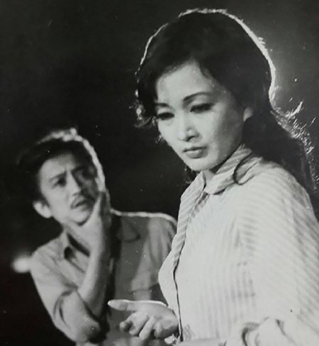 Quá khứ của phú bà VTV phá đám chuyện con gái ân ái với chồng: Từng là nữ hoàng ảnh lịch amp;#34;khét tiếngamp;#34; - 5