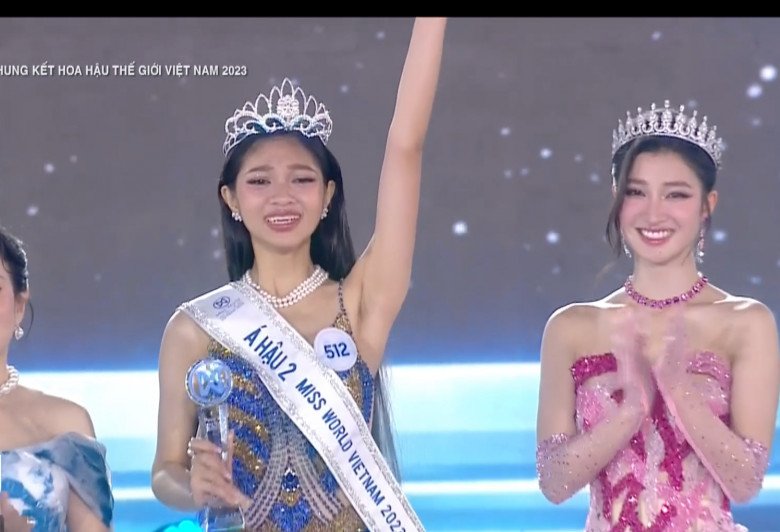 Trực tiếp Chung kết Miss World Vietnam 2023: Tân Hoa hậu gọi tên Huỳnh Trần Ý Nhi, 2 Á hậu tài sắc vẹn toàn - 4