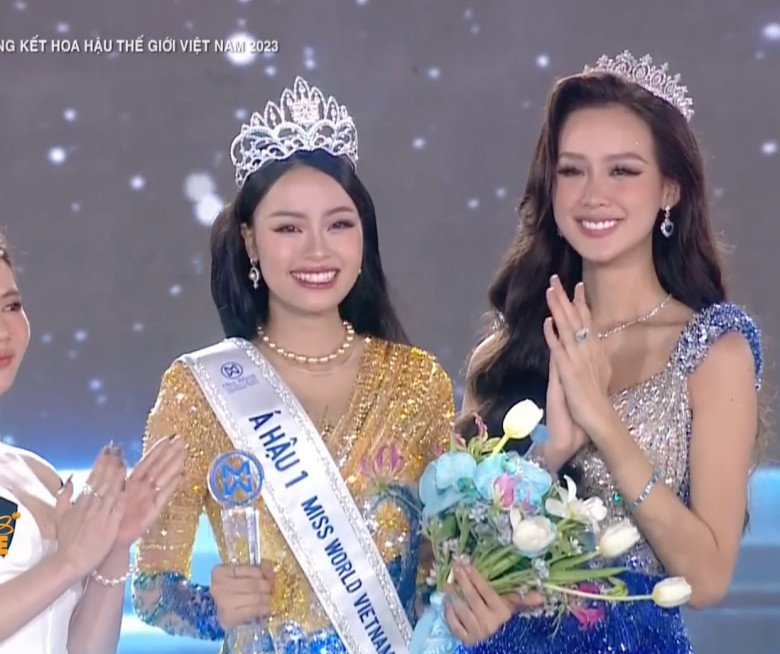 Trực tiếp Chung kết Miss World Vietnam 2023: Tân Hoa hậu gọi tên Huỳnh Trần Ý Nhi, 2 Á hậu tài sắc vẹn toàn - 5