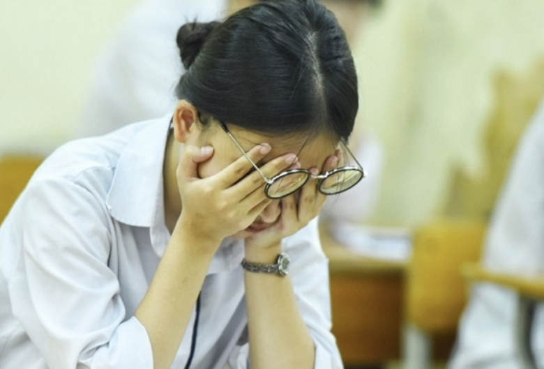 Bố mẹ hãy ở bên khi con gục ngã, hay định hướng tương lai thay vì quyết định thay con. Ảnh minh họa. 