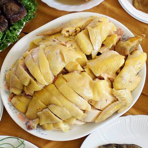 Bỏ túi 4 cách pha nước chấm thịt gà luộc để Tết này làm cho cả nhà thưởng thức - 1