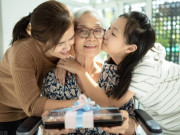 Sức khỏe - Dù nam hay nữ, nếu có 8 thói quen này tuổi thọ dễ tăng 22 năm, chỉ làm được 1 việc cũng sống thọ hơn người khác