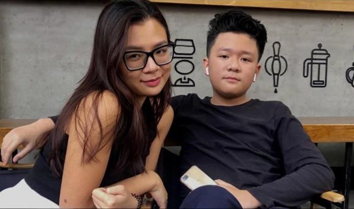 Tổ ấm của Bảo Ngọc và ông xã hơn 11 tuổi với 2 đứa con.